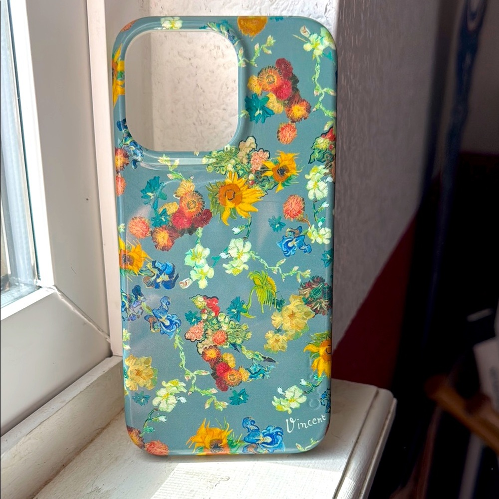 Turquoise Floral Hard Shell Phone Case with Glossy Finish for iPhone 13 Pro